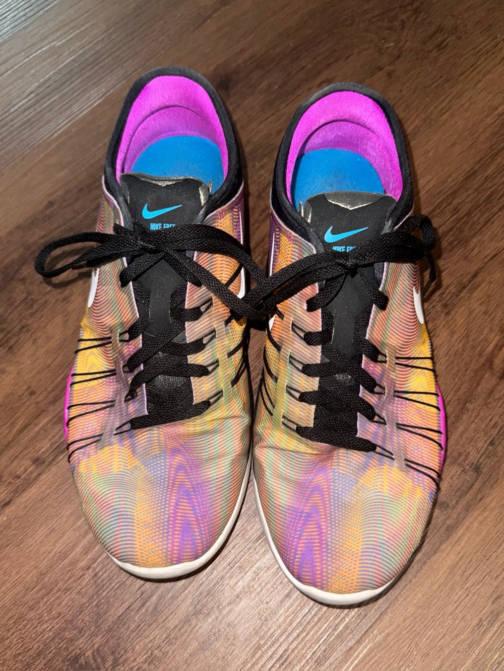 Nike Women’s Multicolor Athletic Shoes (8.5)